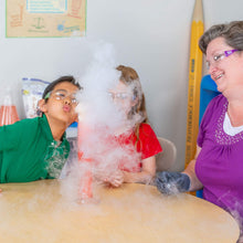 Load image into Gallery viewer, Steve Spangler&#39;s The Ultimate Dry Ice Science Kit
